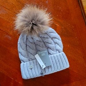 Soia & Kyo cable knit hat